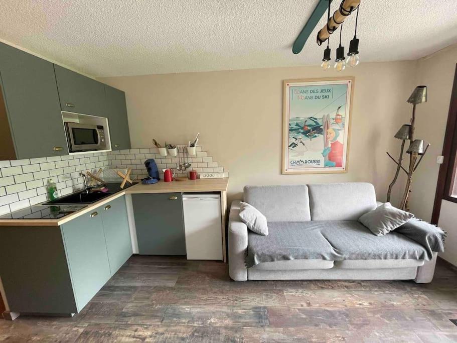 Studio Refait A Neuf Avec Balcon - Famille - Parking Couvert シャンルッス エクステリア 写真