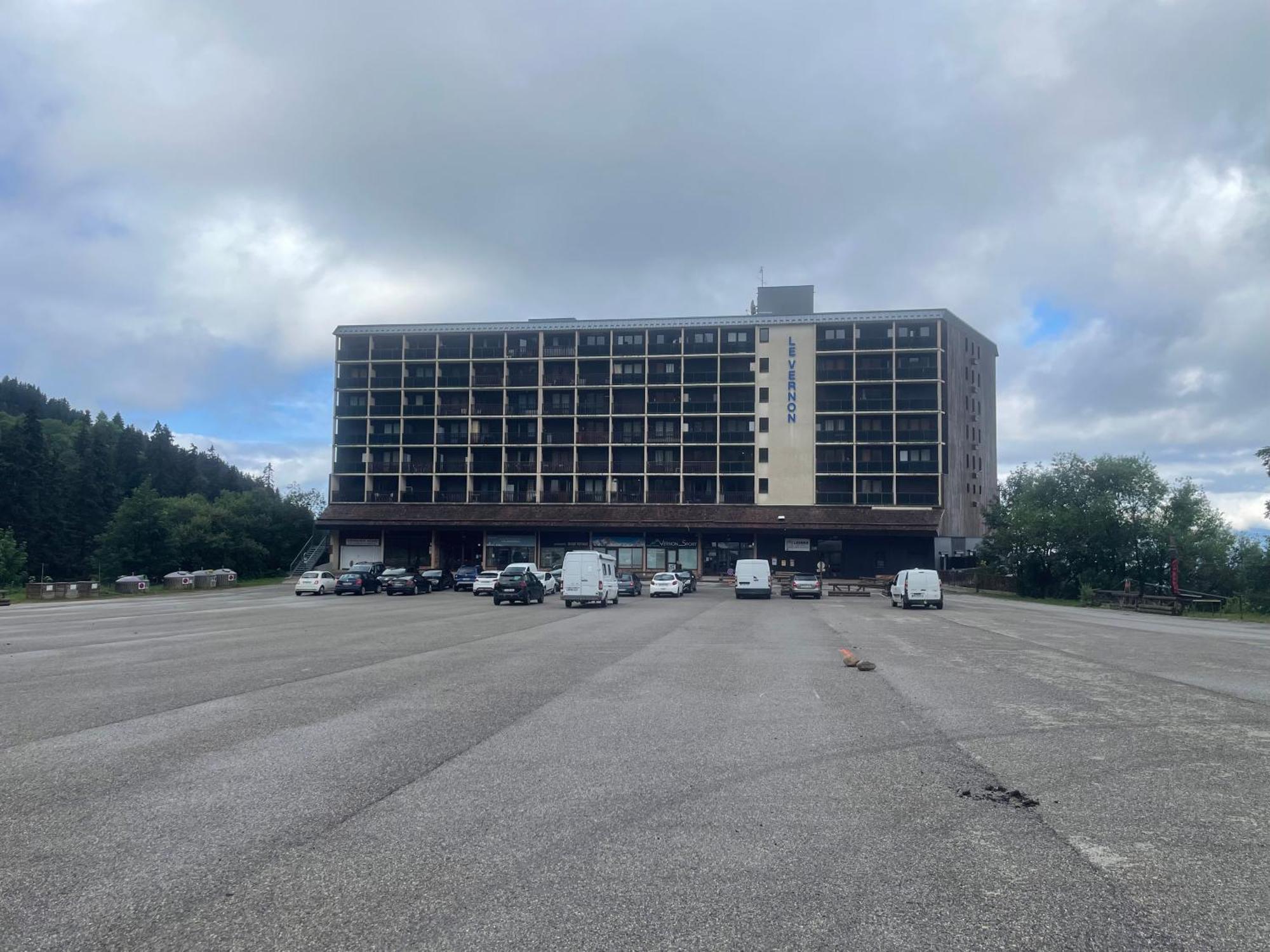 Studio Refait A Neuf Avec Balcon - Famille - Parking Couvert シャンルッス エクステリア 写真